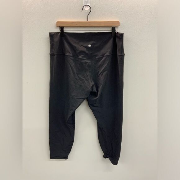 Women’s lululemon Align HR Pant 25” Black Size 18 - Picture 2 of 3